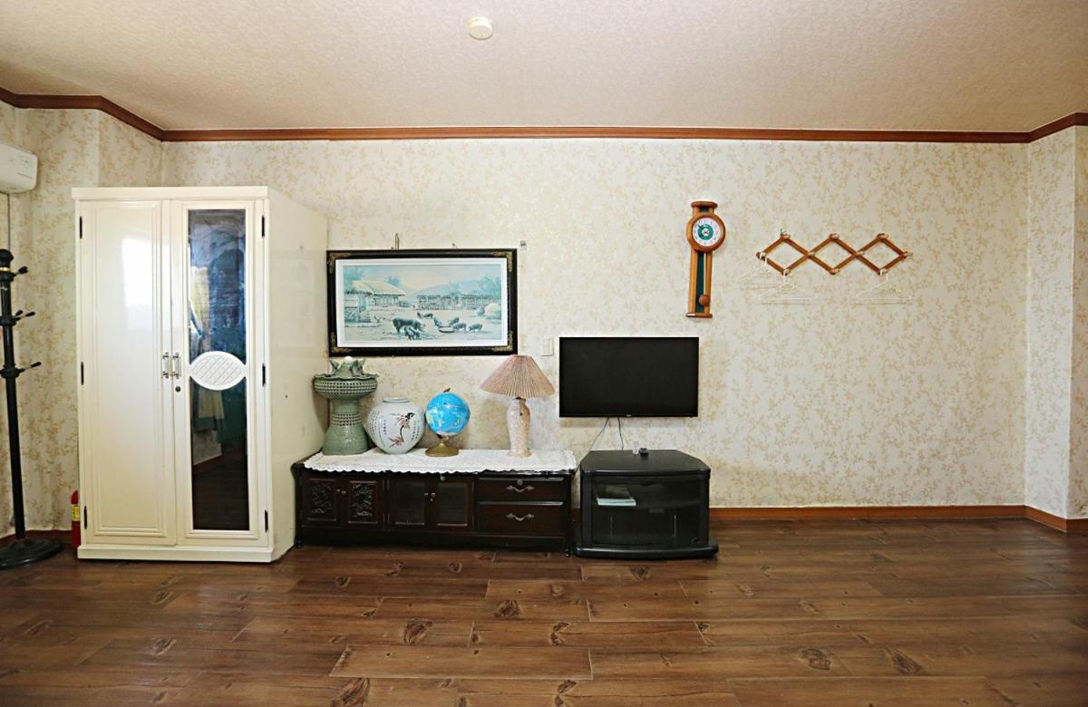 Taean Gaetyeowool Pension Chambre photo