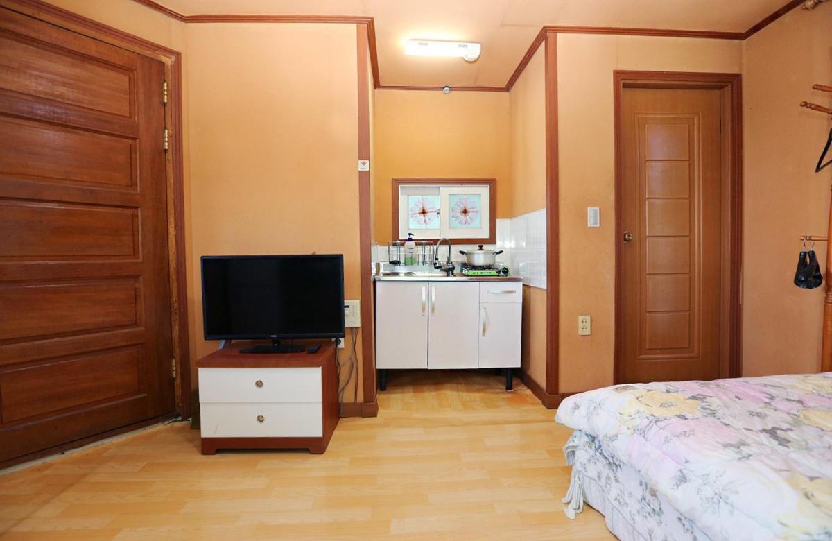 Taean Gaetyeowool Pension Chambre photo