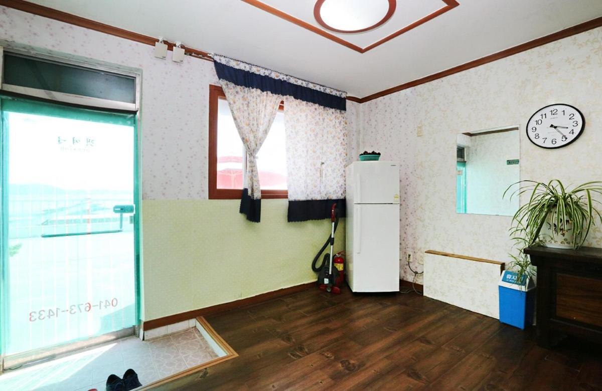 Taean Gaetyeowool Pension Chambre photo